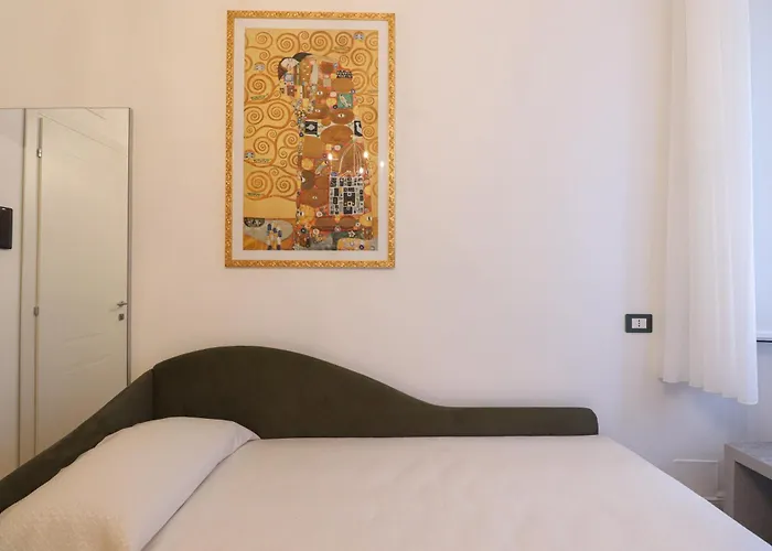Re Di Rhome Oda ve Kahvaltı