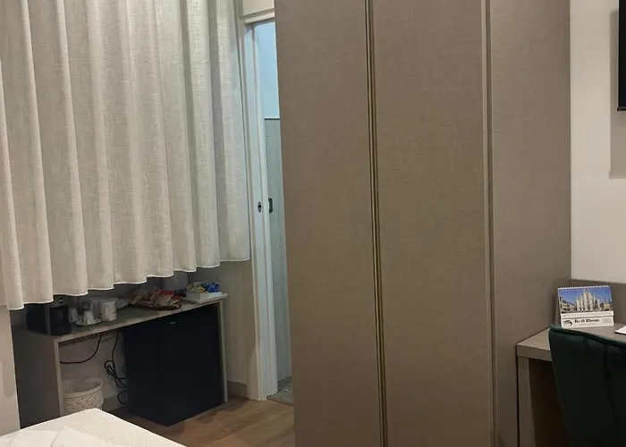 Oda ve Kahvaltı Re Di Rhome 4*